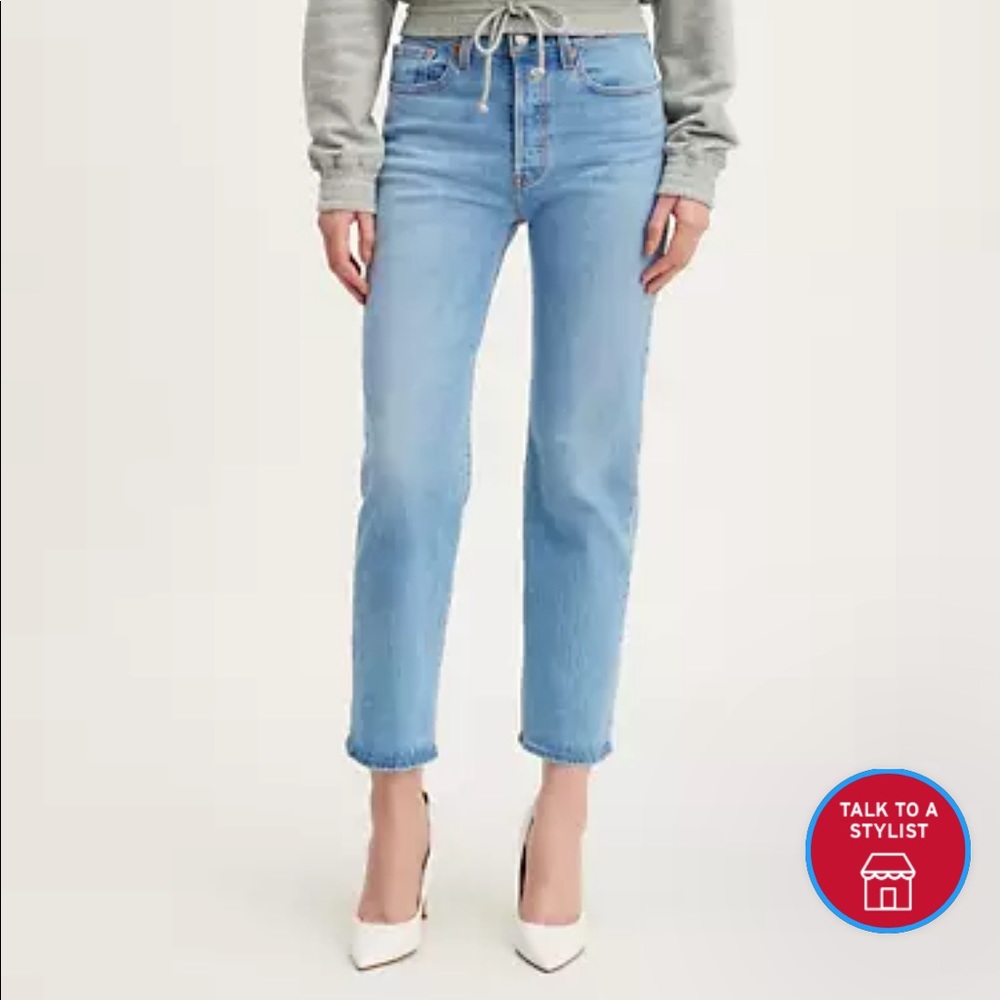 Levi’s Wedgie Fit Jeans
